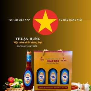 NƯỚC MẮM THUẬN HƯNG 35 ĐẠM/1 HỘP 3 CHAI 180ML